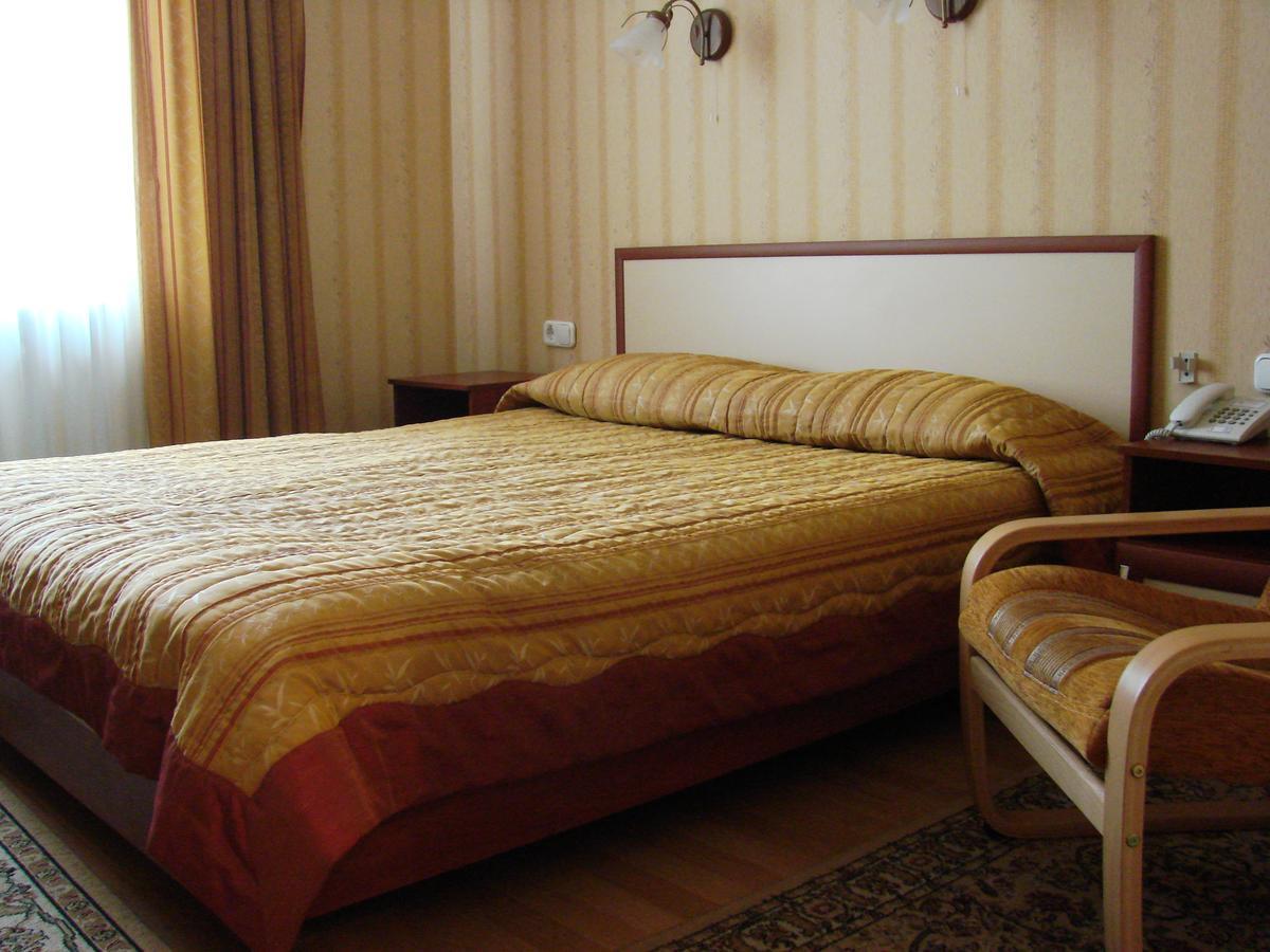 Ooo Hotel Complex Evropa Kropyvnytskyj Eksteriør bilde
